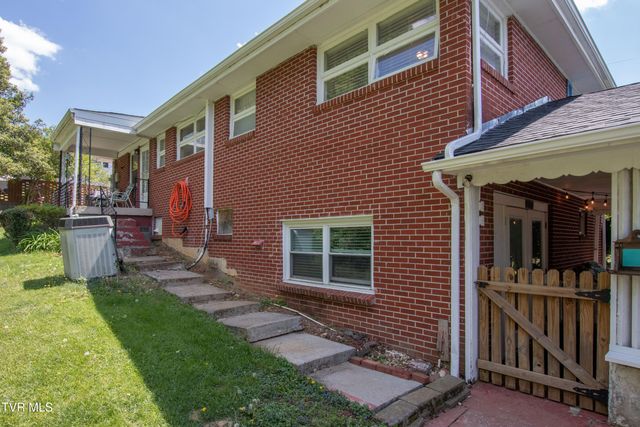 501 Cheyenne Road, Bristol, VA 24201