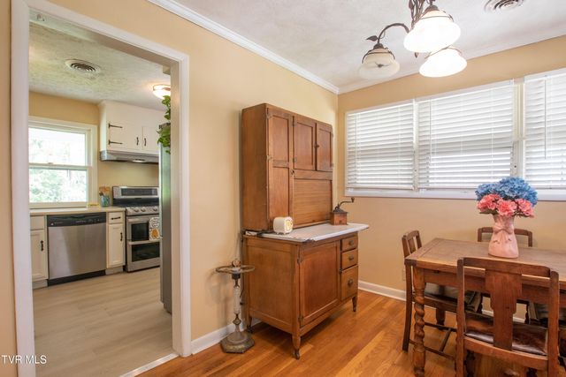 501 Cheyenne Road, Bristol, VA 24201