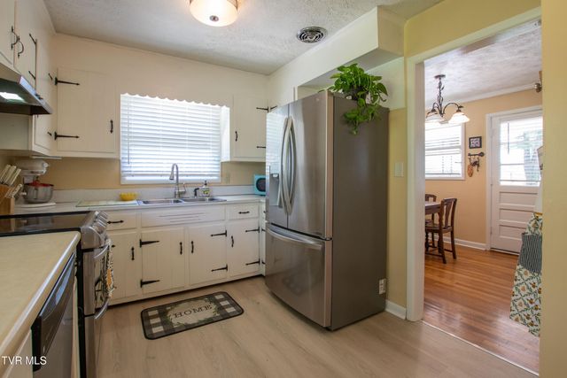 501 Cheyenne Road, Bristol, VA 24201