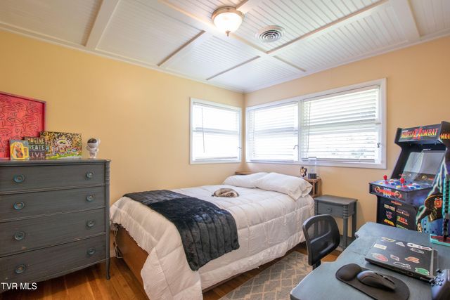501 Cheyenne Road, Bristol, VA 24201