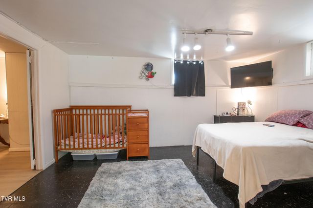 501 Cheyenne Road, Bristol, VA 24201