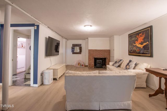 501 Cheyenne Road, Bristol, VA 24201