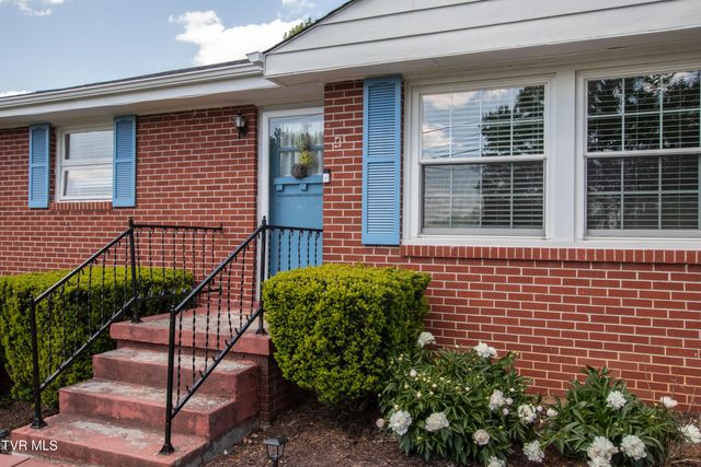 501 Cheyenne Road, Bristol, VA 24201