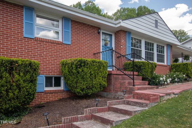501 Cheyenne Road, Bristol, VA 24201