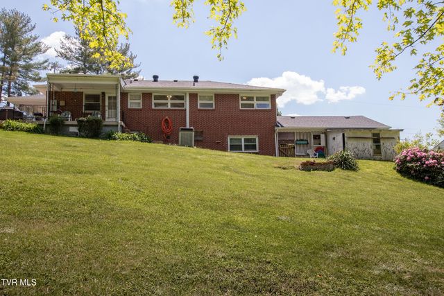501 Cheyenne Road, Bristol, VA 24201
