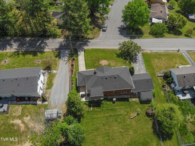 501 Cheyenne Road, Bristol, VA 24201