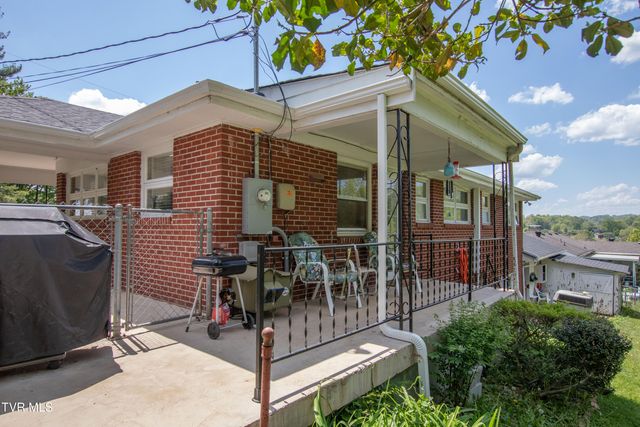 501 Cheyenne Road, Bristol, VA 24201