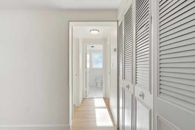 237 Main St A4, Reading, MA 01867