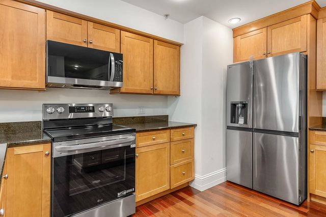 18 Congress St Ste 308, Portsmouth, NH 03801