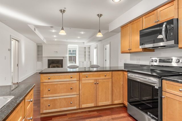 18 Congress St Ste 308, Portsmouth, NH 03801