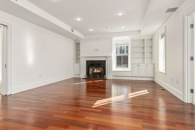 18 Congress St Ste 308, Portsmouth, NH 03801