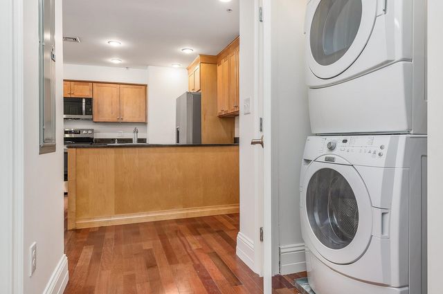 18 Congress St Ste 308, Portsmouth, NH 03801