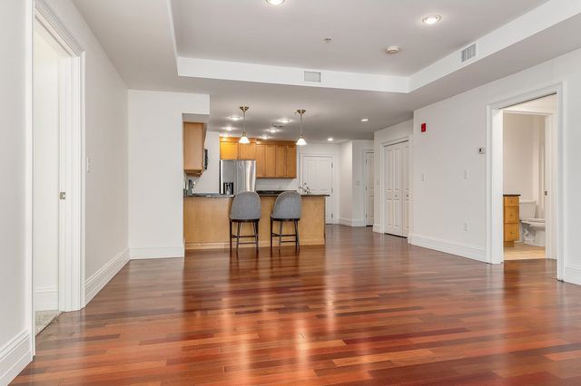 18 Congress St Ste 308, Portsmouth, NH 03801