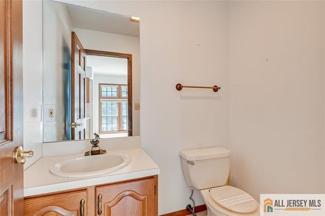 194 Plainfield Road, Edison, NJ 08820