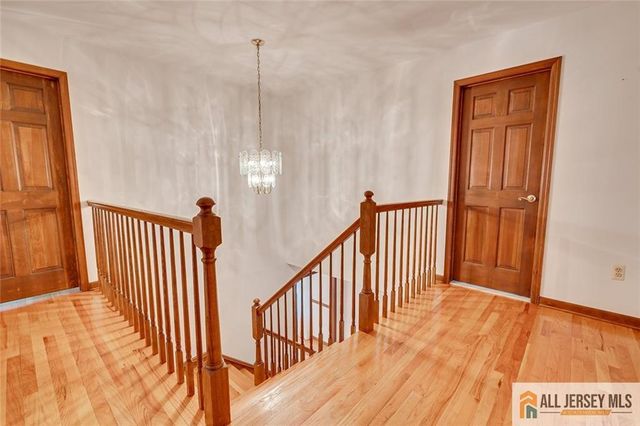 194 Plainfield Road, Edison, NJ 08820