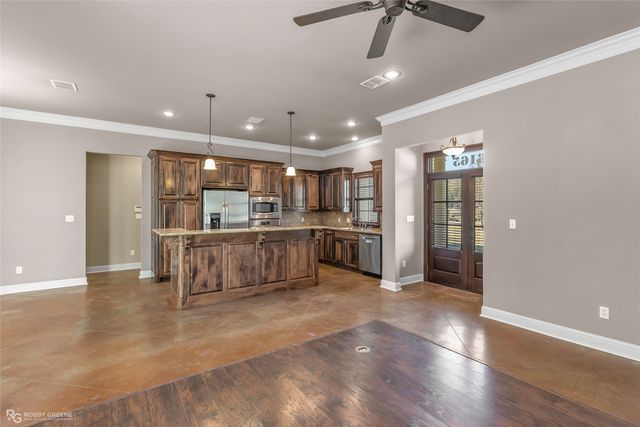 6165 Victoria Lane, Keithville, LA 71047