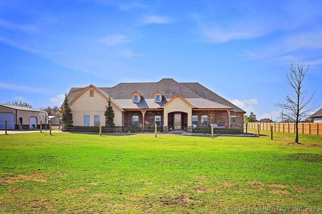 22392 E 141st Street S, Coweta, OK 74429