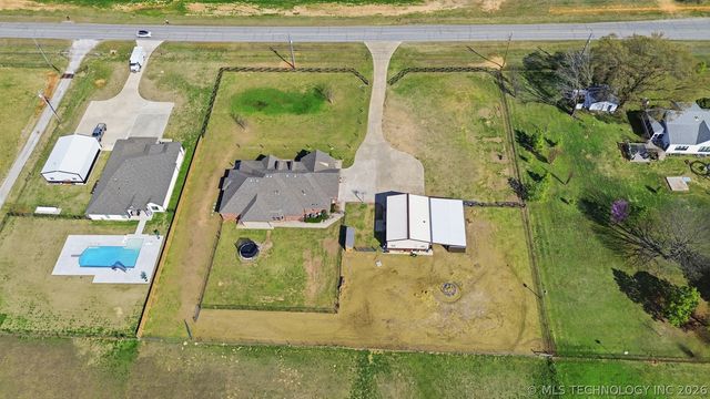 22392 E 141st Street S, Coweta, OK 74429
