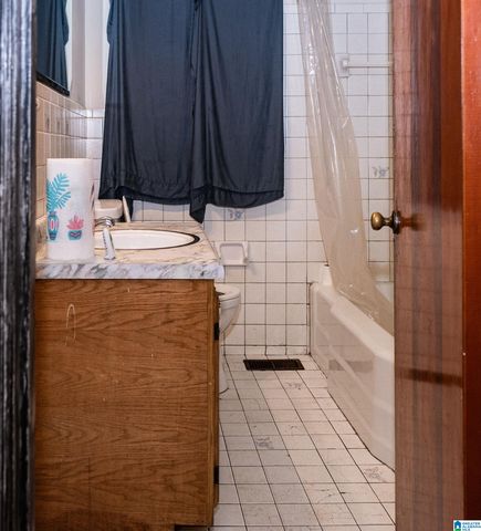 3112 AVENUE F, Birmingham, AL 35218