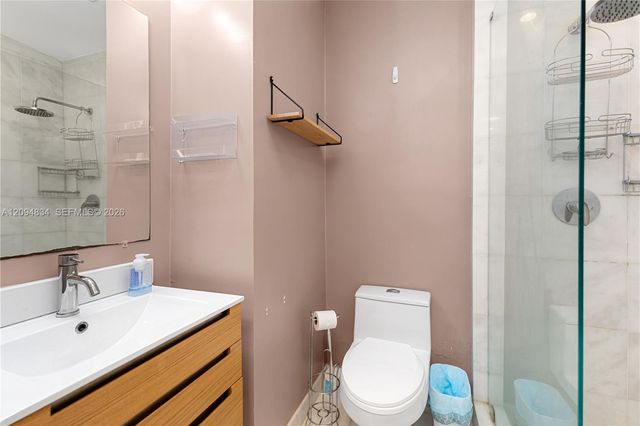 2421 Lake Pancoast Drive 3B, Miami Beach, FL 33140
