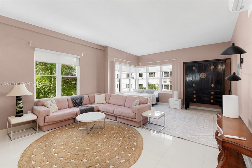2421 Lake Pancoast Drive 3B, Miami Beach, FL 33140