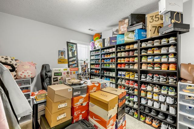 104 Curbow Ct, Shelbyville, TN 37160