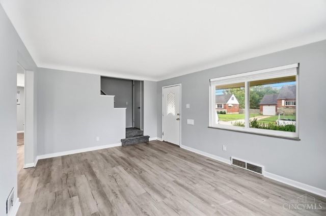 1500 Balfour Lane, North College Hill, OH 45231