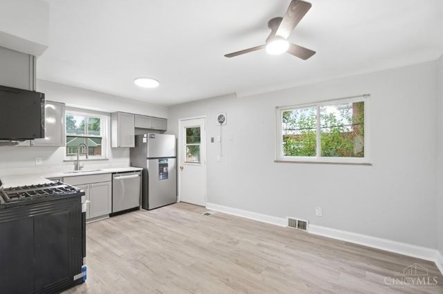 1500 Balfour Lane, North College Hill, OH 45231