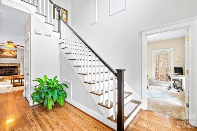 6108 Mcilwaine Road, Huntersville, NC 28078