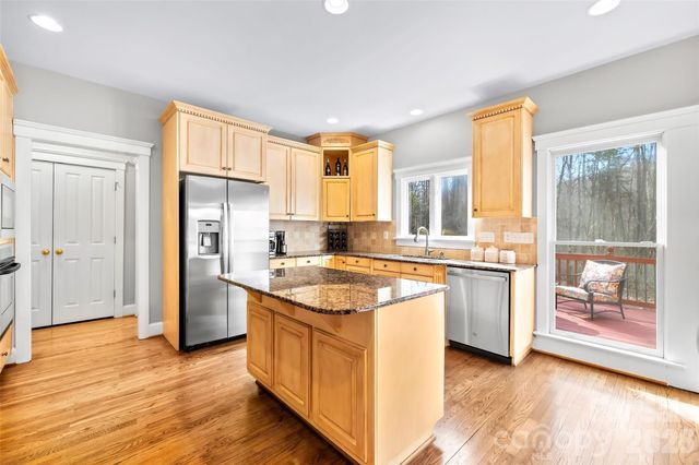 6108 Mcilwaine Road, Huntersville, NC 28078