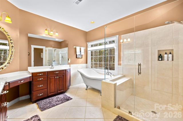 6108 Mcilwaine Road, Huntersville, NC 28078