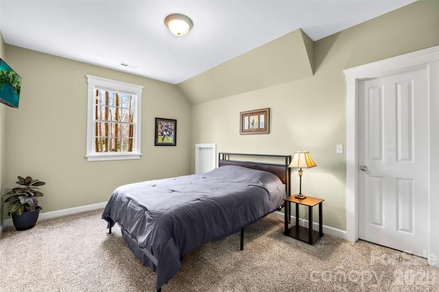 6108 Mcilwaine Road, Huntersville, NC 28078