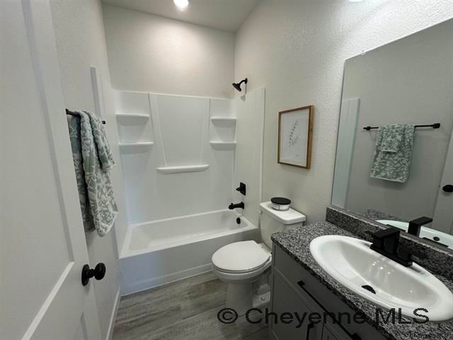 1628 CAROL ANN WAY, Cheyenne, WY 82007