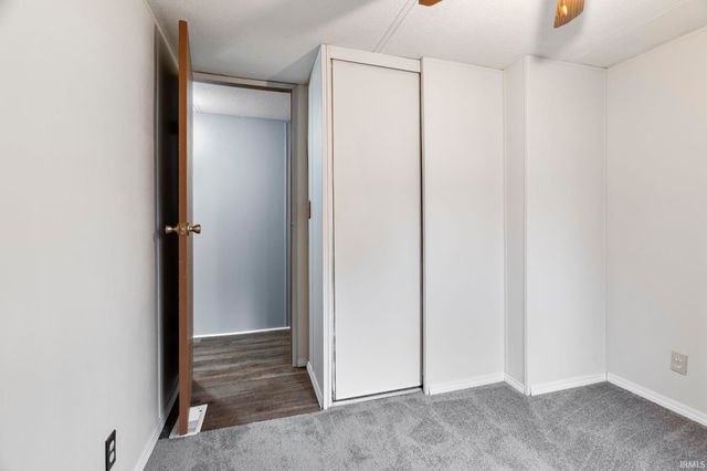 11137 N Quiet Water Road, Monticello, IN 47960