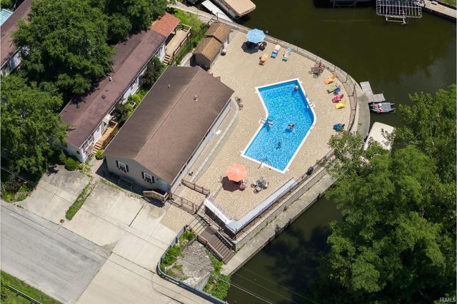 11137 N Quiet Water Road, Monticello, IN 47960