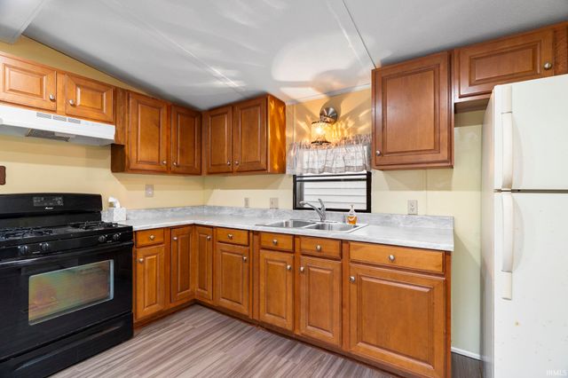 11137 N Quiet Water Road, Monticello, IN 47960