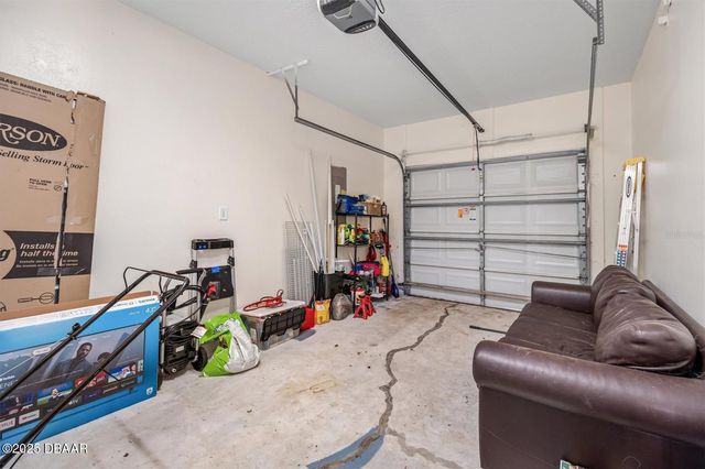 8542 JASPER Avenue, Jacksonville, FL 32211