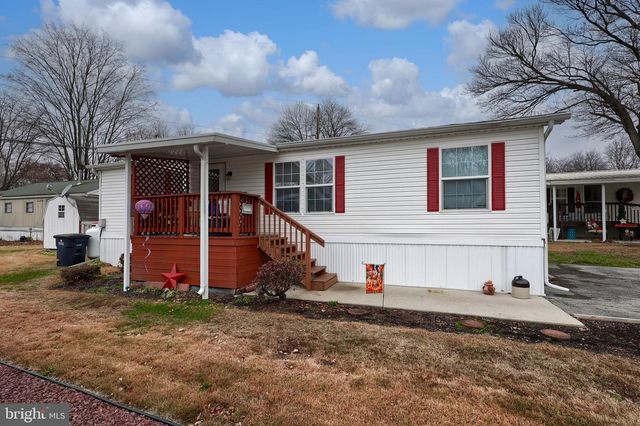 181 WEIDLER LN, Lititz, PA 17543