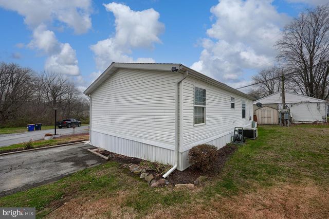 181 WEIDLER LN, Lititz, PA 17543