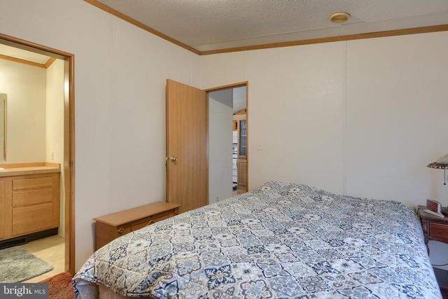 181 WEIDLER LN, Lititz, PA 17543