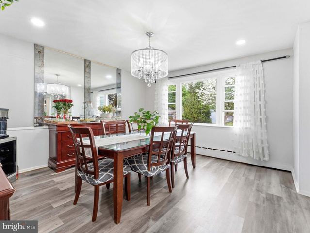 842 ALEXANDER AVE, Drexel Hill, PA 19026