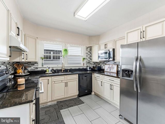 842 ALEXANDER AVE, Drexel Hill, PA 19026