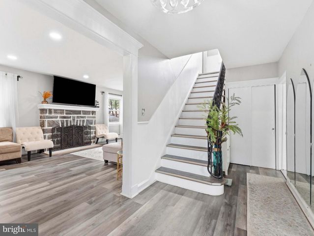 842 ALEXANDER AVE, Drexel Hill, PA 19026