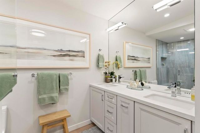 620 W Solana Circle 3G, Solana Beach, CA 92075