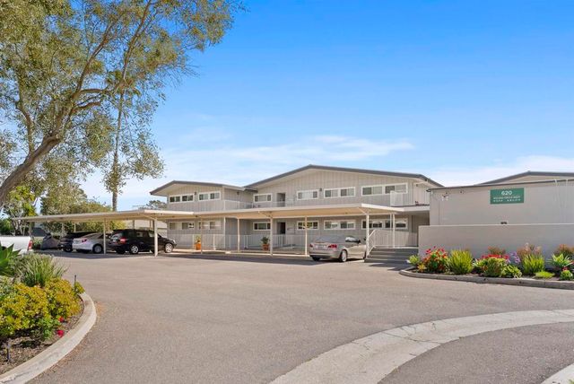 620 W Solana Circle 3G, Solana Beach, CA 92075