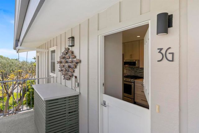 620 W Solana Circle 3G, Solana Beach, CA 92075