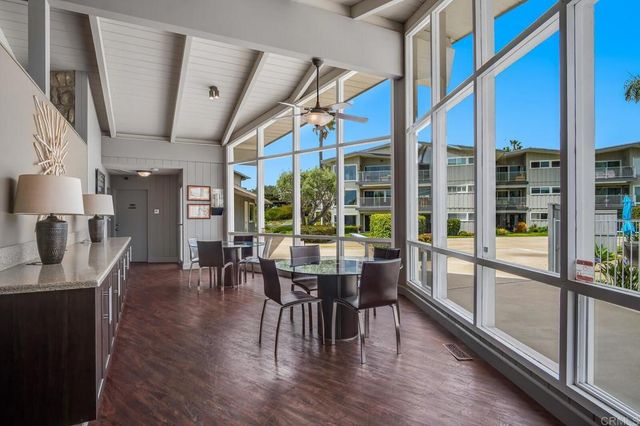 620 W Solana Circle 3G, Solana Beach, CA 92075