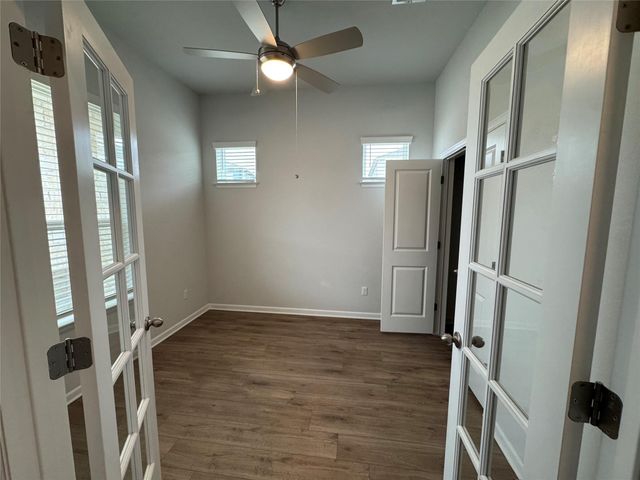 3000 Chisholm Trail RD 103, Round Rock, TX 78681