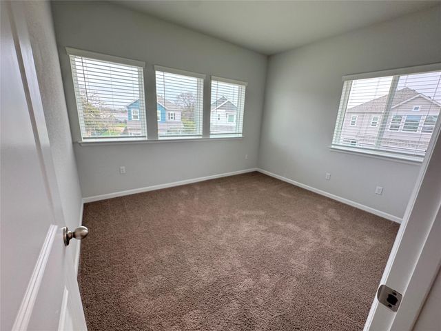 3000 Chisholm Trail RD 103, Round Rock, TX 78681