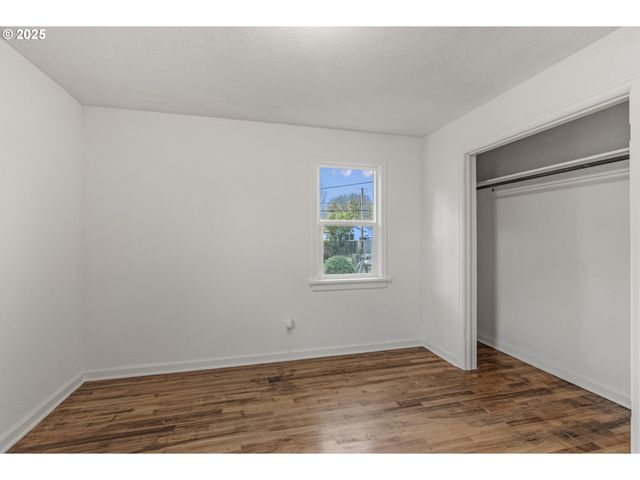 541 24TH Ave, Longview, WA 98632